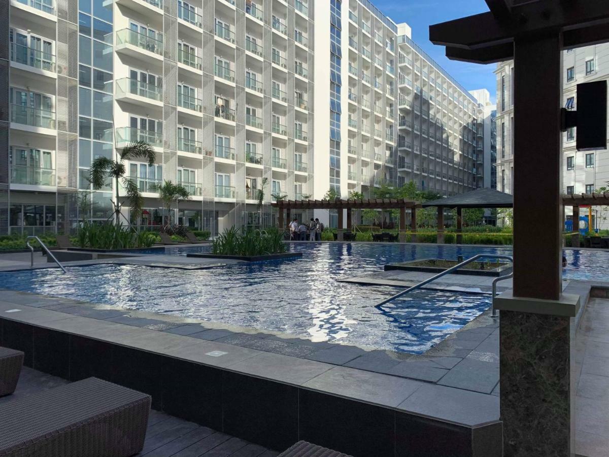 Modern And Cozy Studio Near Airport Terminal 3 Pasay Exterior photo